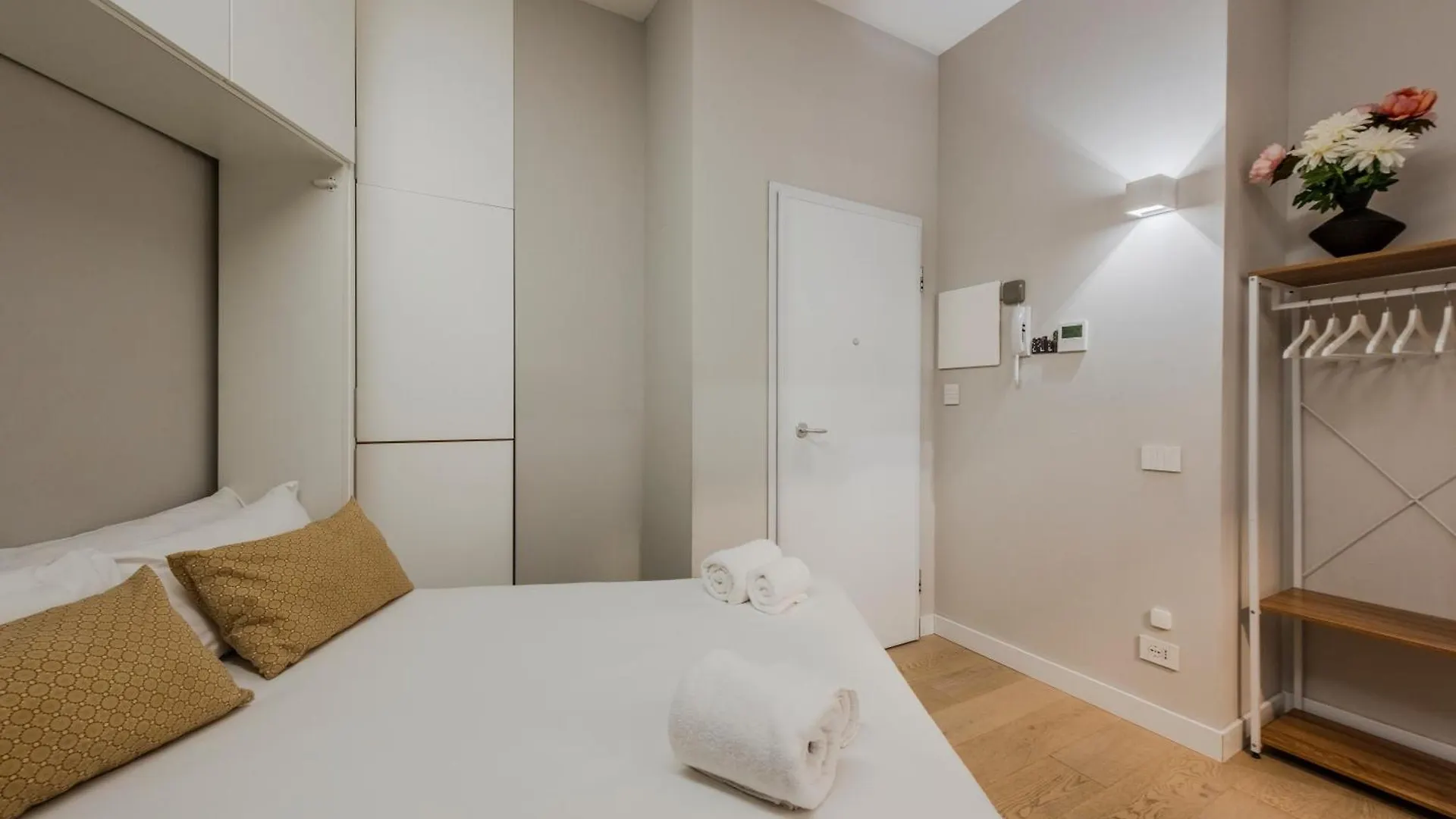 Apartment Ferienwohnung Sweett- Duomo Mailand